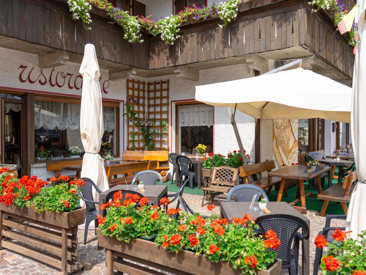Hotel Alle Alpi Alleghe Buitenkant foto
